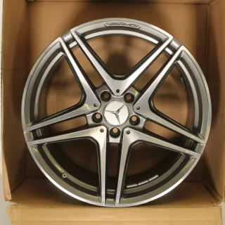 Mercedes  C Klasse C63 AMG W205 19zoll ALU FELGEN A2054016200-6300 - Bild 4