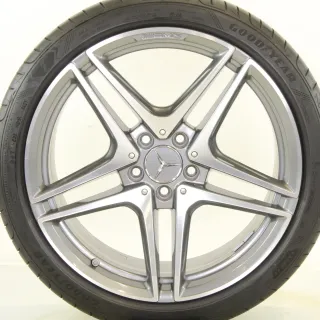 Original Mercedes C Klasse C63 AMG W205 19zoll Sommerräder AMG 5-Doppelspeichen-Rad + RDKS A2054016200 Ferricgrey/glanzgedreht - Bild 5