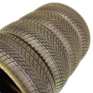 235/60 R19 107T-255/55 R19 111H GOOD YEAR ULTRAGRIP WINTERREIFEN - Bild 2