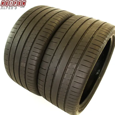 Background image for 2x  305/35 R22 110Y XL Michelin Pilot Super Sport  SOMMERREIFEN