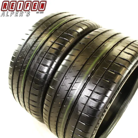Background image for 2x 275/35 R20 (102Y) (Z) Michelin Pilot Sport 4 S SOMMERREIFEN