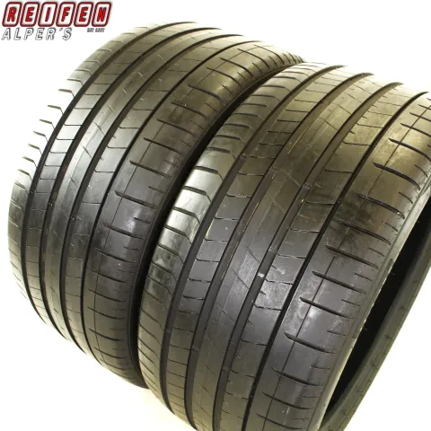 Background image for 2X   325/35 R22 110Y PIRELLI PZERO SUV 4x4 SOMMERREIFEN