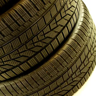 255 45 R19 104V XL M&S Hankook Winter I'cept Evo2  Winterreifen aus2022 6,5mm RUN FLAT - Bild 2