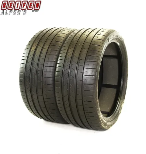 Background image for 2x  275/35 R20 102Y MO * PIRELLI PZERO PZ4 SPORTS CAR  SOMMERREIFEN