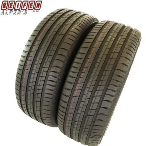 Background image for 2X  245/65 R17 111H MICHELIN LATITUDE SPORT 3 SOMMERREIFEN