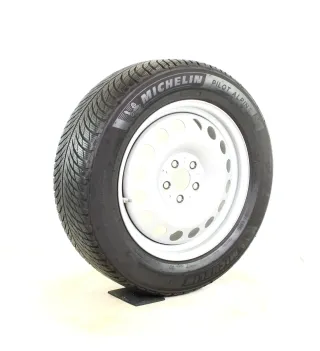 Original Mercedes V Klasse W447 17zoll WINTERRÄDER A4474011700 Winterräder + RDKS Silber 6mm 235-55-17 - Bild 5
