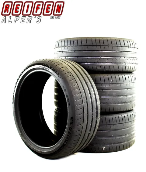 Background image for 265/35 R21 101Y-295/30 R21 102Y MICHELIN PILOTSPORT EV Sommerreifen