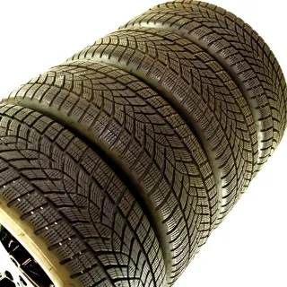 Original Mercedes C Klasse X206 ALL TERRAIN 19zoll WINTERRÄDER A2064015800 5-Arm-Desing Winterräder +rdk  Glanzschwarz-frontgedreht 7,6mm - Bild 2