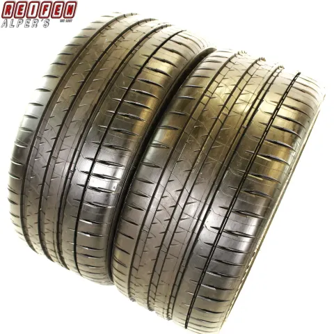 Background image for 2X  255/35 R20 97Y XL MICHELIN PILOTSPORT 4S SOMMERREIFEN NEU