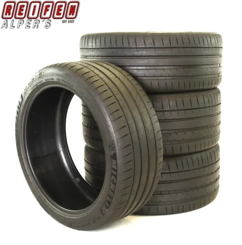 Background image for 4x 265/40 ZR21 105Y-295/35 ZR21 107Y MICHELIN PILOTSPORT 4 SUV SOMMERREIFEN 2023