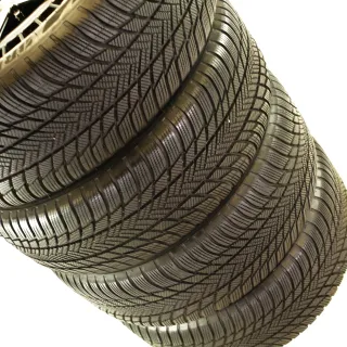 Original Mercedes EQA H243 EQB X243 AMG 19zoll WINTERRÄDER + RDKS A2434010500 Schwarz/Silber 7,7mm - Bild 2