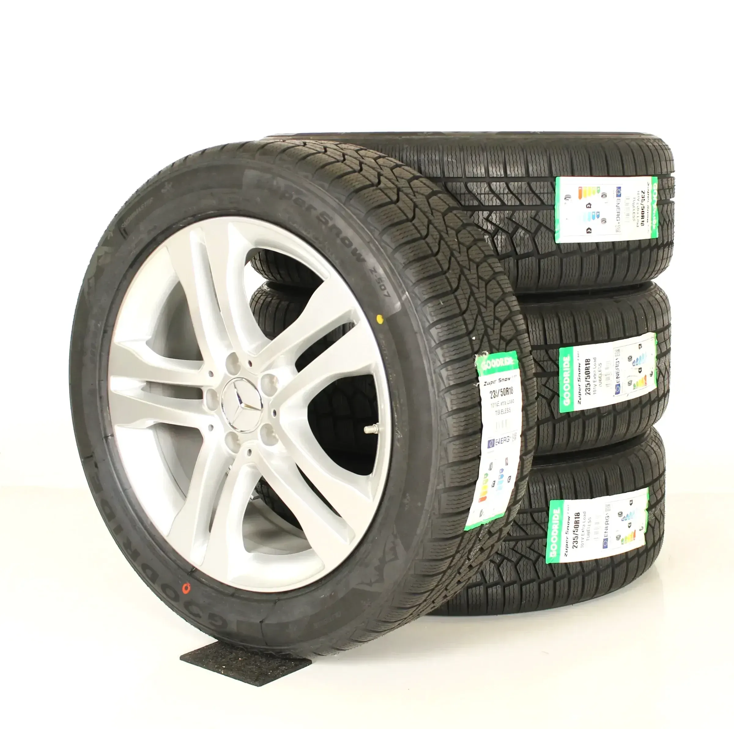 Mercedes GLA X156 18zoll WINTERRÄDER A1564011300 TOP rdk 235/50 R18 - Bild 1