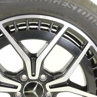 Original Mercedes EQA H243 EQB X243 AMG 19zoll WINTERRÄDER + RDKS A2434010500 Schwarz/Silber 7,7mm - Bild 3