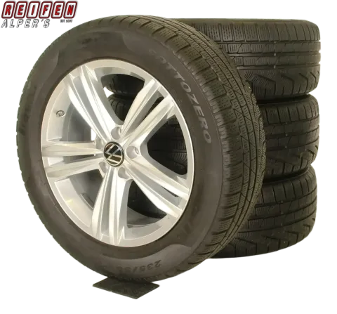 Background image for VW Tiguan II AD1 Allsace 5NA 18 ZOLL WINTERRÄDER 5NA601025AQ