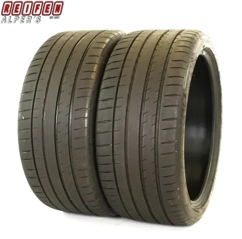 Background image for 2x  275/35 R20 (102Y) (Z)Y MICHELIN PILOTSPORT 4S SOMMERREIFEN